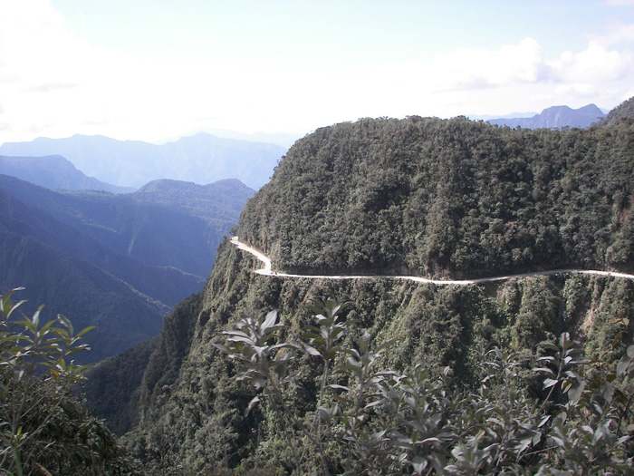 Самые опасные дороги в мире bolivia9