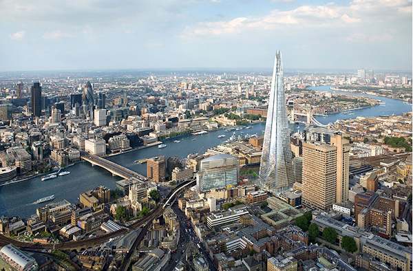 shard2 Strange, Stylish and Amazing Houses and Other Architectural Oddities
