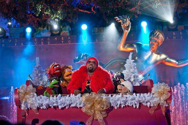 Cee-Lo Green and the Muppets Rockefeller Center Tree Lighting 2012