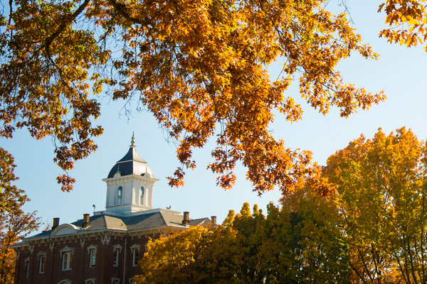 Linfield College Online and Continuing Education logo