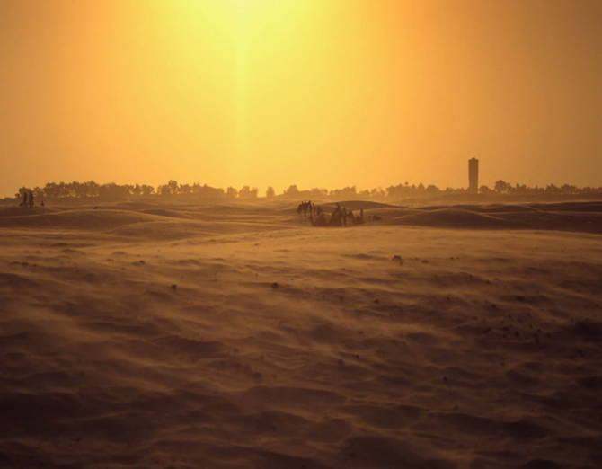sunset_in_the_desert_of_the_sa